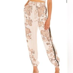 Hemant & Nandita
Luana Harem Pants, Size XS Wide Leg Boho Floral